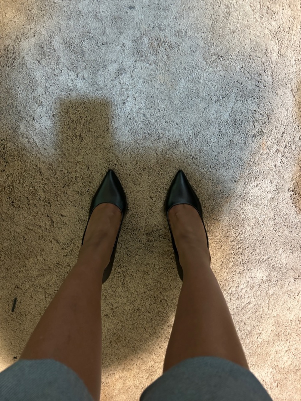 Christian Siriano Black Pointed-Toe Vegan Leather Pumps - Picture 9 of 9